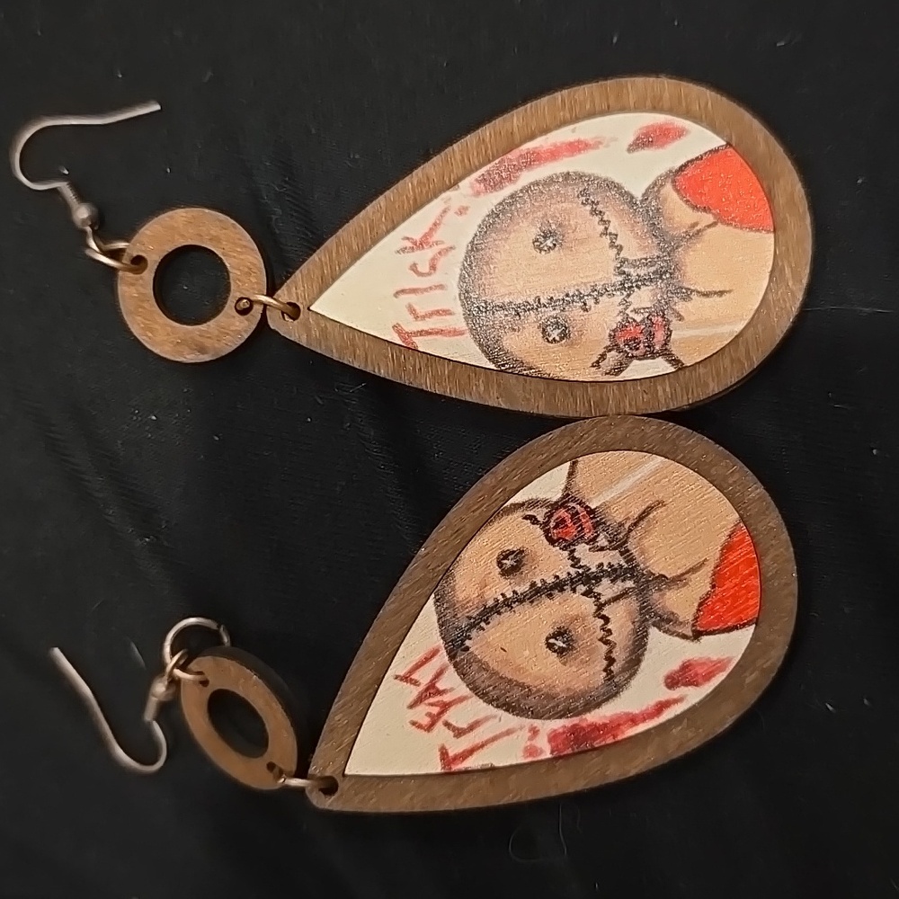❤️10/$10 New Halloween Earrings
